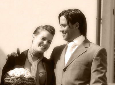 Angie und Sandro an ihrer Hochzeit